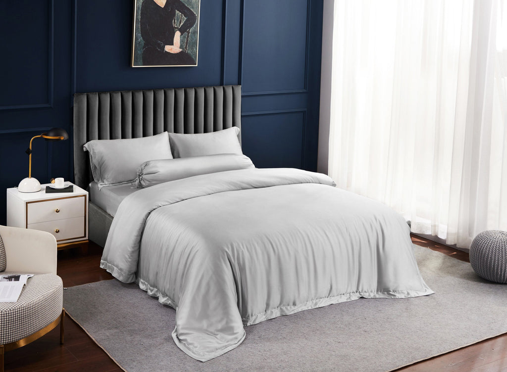 Palais Suite TENCEL™ LF  Silvery Grey Quilt Cover