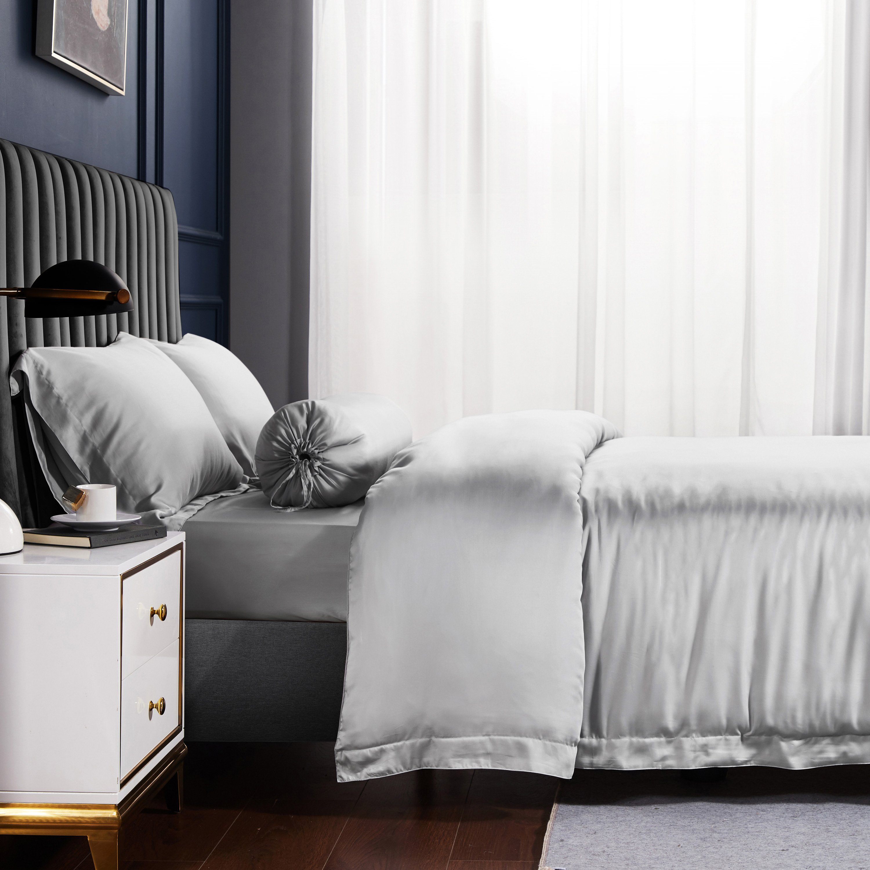 Palais Suite TENCEL™ LF  Silvery Grey Quilt Cover