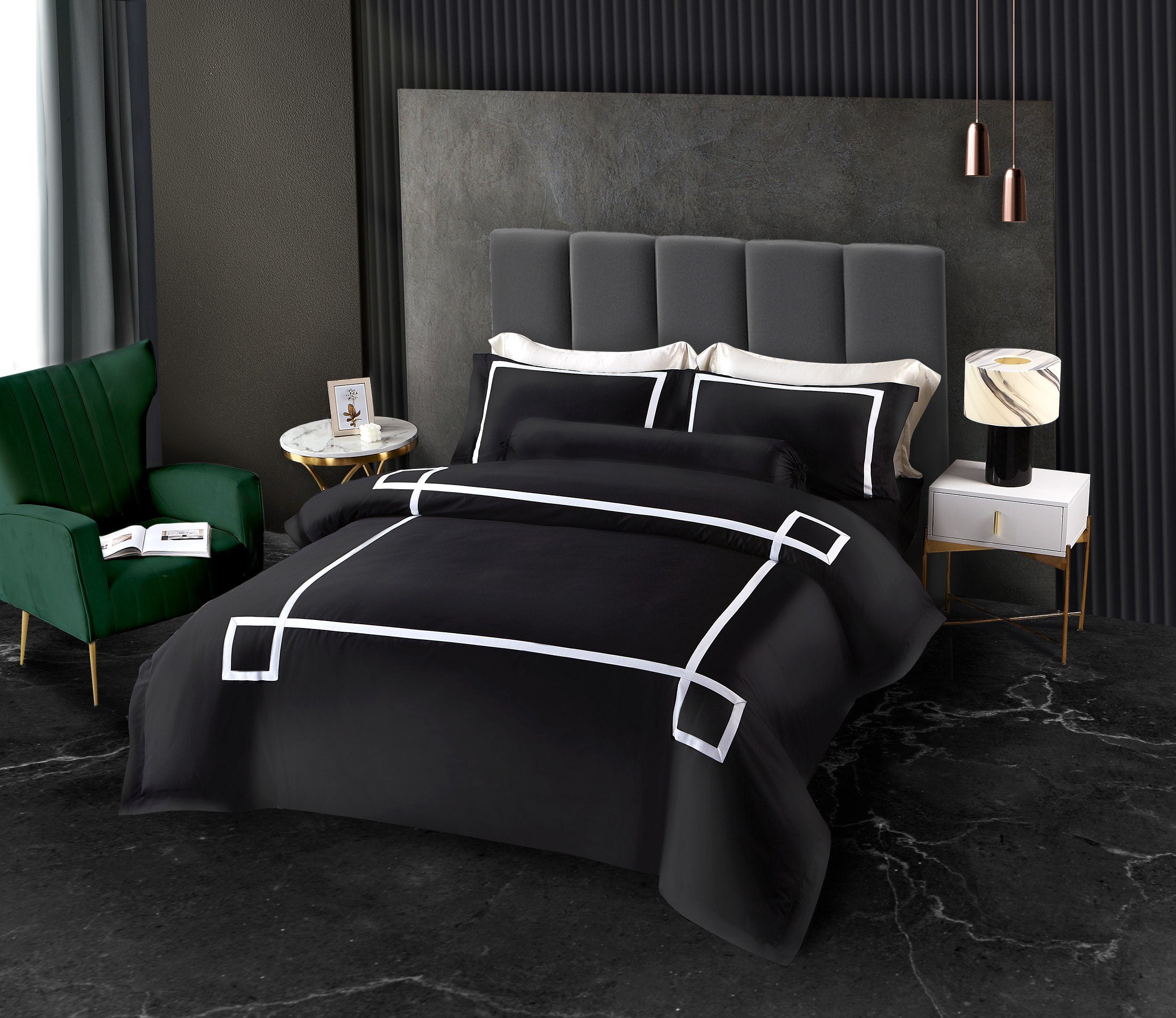 Hotelier Prestigio™ Onyx Black Quilt Cover