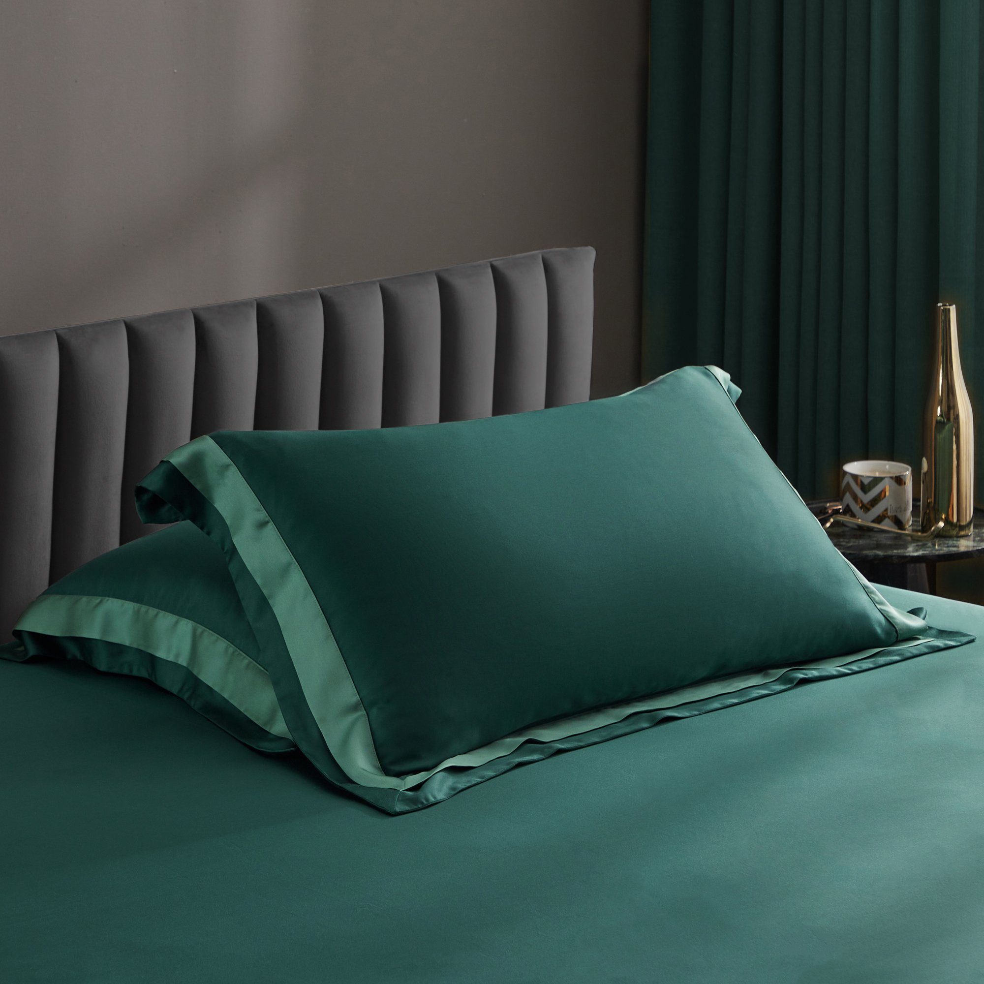 Palais Suite TENCEL™ LF Duca Emerald Quilt Cover