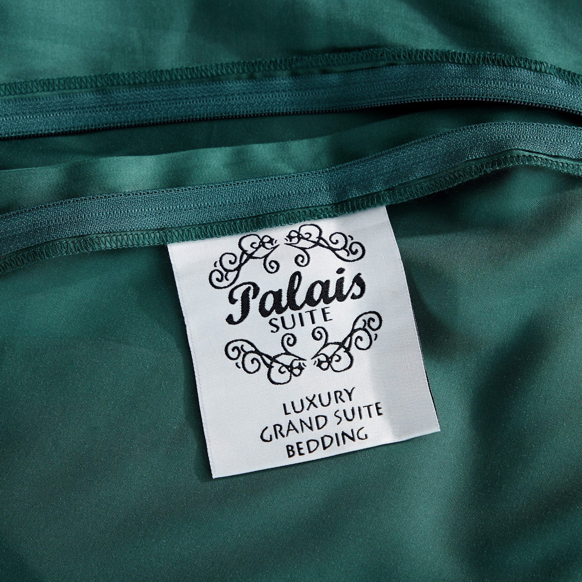 Palais Suite TENCEL™ LF Emerald Green Quilt Cover